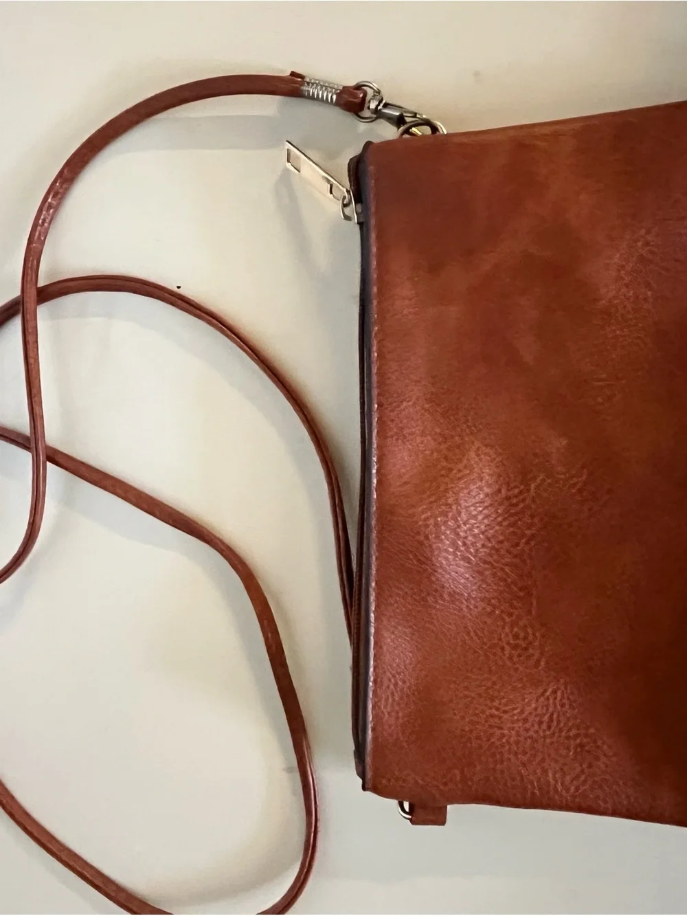 Texas Longhorns Brown Leather Crossbody Bag with Orange Longhorn Accent H60